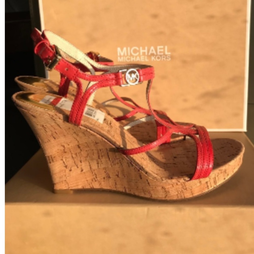 Michael Kors Cicely Patent Wedges Watermelon 8.5